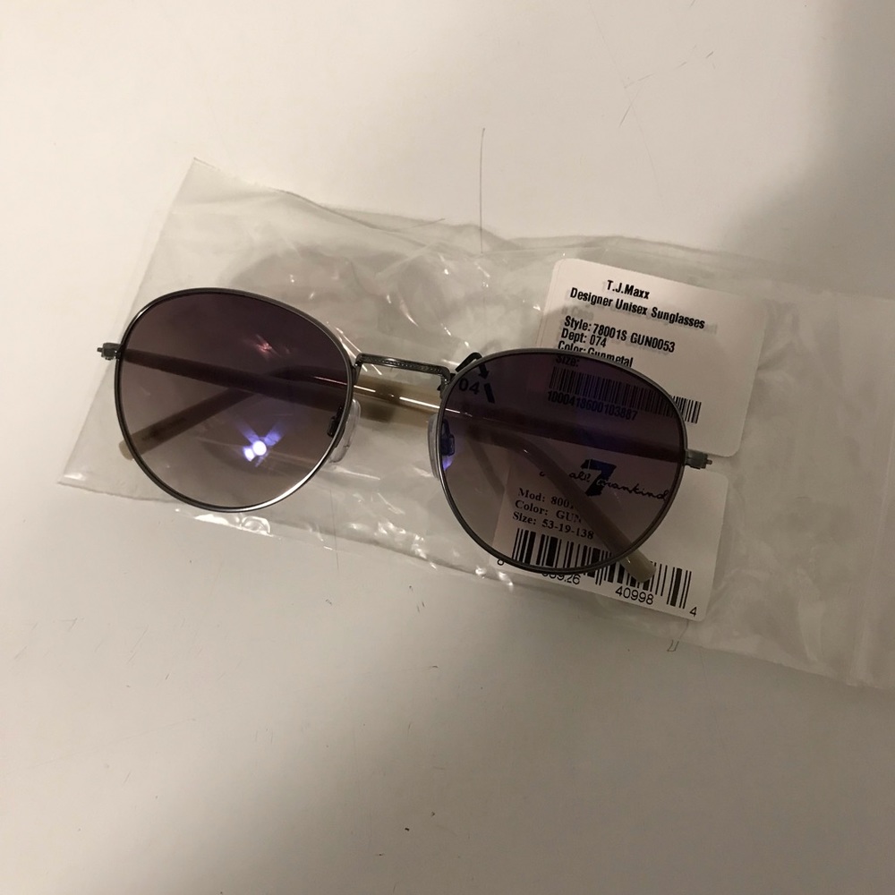 7 For All Mankind Sunglass Gunmetal